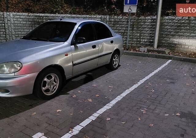 Серый Дэу Ланос, объемом двигателя 1.5 л и пробегом 350 тыс. км за 1800 $, фото 9 на Automoto.ua