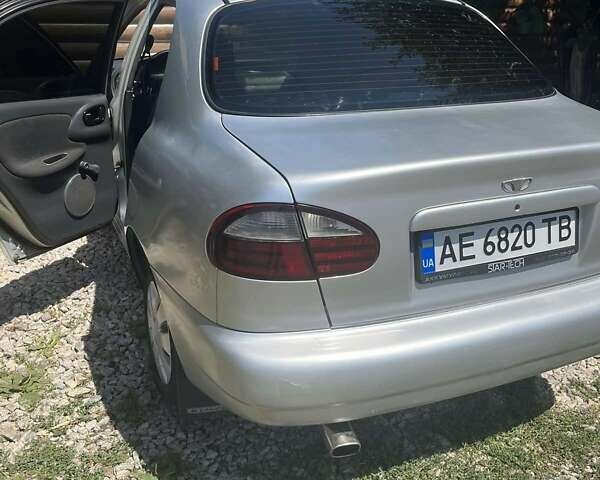 Серый Дэу Ланос, объемом двигателя 1.5 л и пробегом 300 тыс. км за 2350 $, фото 3 на Automoto.ua