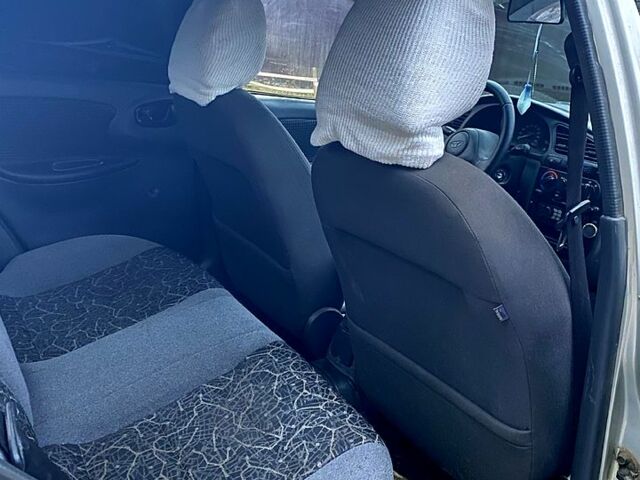 Серый Дэу Ланос, объемом двигателя 1.5 л и пробегом 200 тыс. км за 1700 $, фото 5 на Automoto.ua