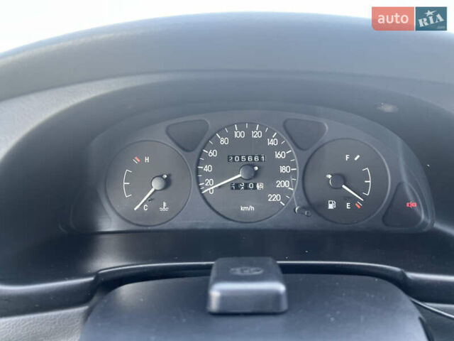 Деу Ланос 2006 у Києві на Automoto.ua Сірий Деу Ланос, об'ємом двигуна 1.5 л та пробігом 205 тис. км за 1950 $, фото 24 на Automoto.ua