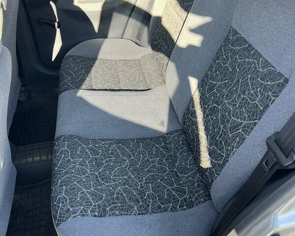 Серый Дэу Ланос, объемом двигателя 1.5 л и пробегом 200 тыс. км за 3000 $, фото 7 на Automoto.ua