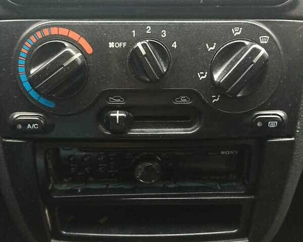 Серый Дэу Ланос, объемом двигателя 1.5 л и пробегом 259 тыс. км за 2100 $, фото 2 на Automoto.ua