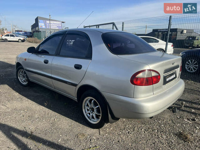 Деу Ланос 2006 у Києві на Automoto.ua Сірий Деу Ланос, об'ємом двигуна 1.5 л та пробігом 205 тис. км за 1950 $, фото 3 на Automoto.ua