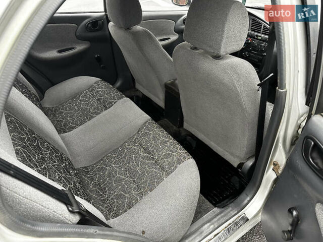 Сірий Деу Ланос, об'ємом двигуна 1.5 л та пробігом 156 тис. км за 2800 $, фото 20 на Automoto.ua