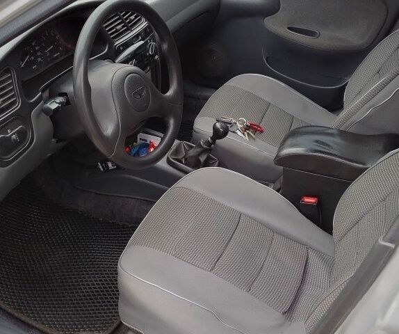 Сірий Деу Ланос, об'ємом двигуна 1.5 л та пробігом 280 тис. км за 2500 $, фото 7 на Automoto.ua