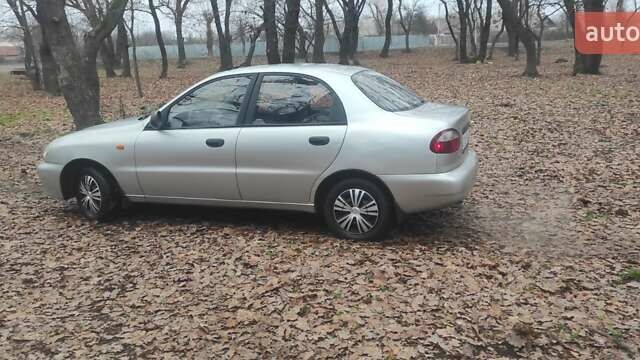 Сірий Деу Ланос, об'ємом двигуна 1.5 л та пробігом 270 тис. км за 2300 $, фото 2 на Automoto.ua