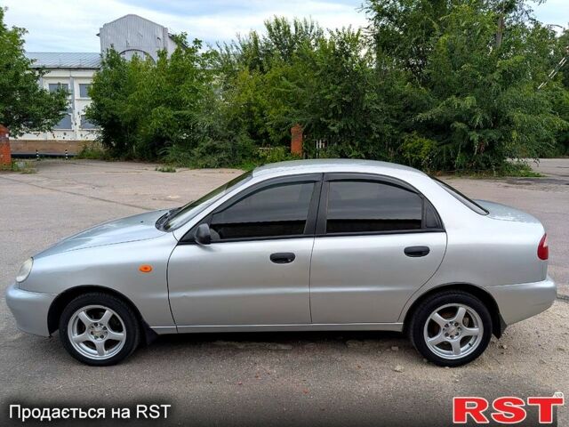 Серый Дэу Ланос, объемом двигателя 1.5 л и пробегом 149 тыс. км за 3200 $, фото 2 на Automoto.ua