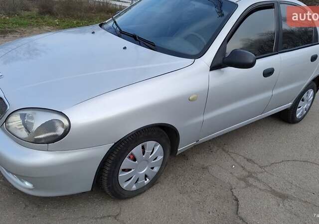 Сірий Деу Ланос, об'ємом двигуна 1.5 л та пробігом 290 тис. км за 2500 $, фото 1 на Automoto.ua