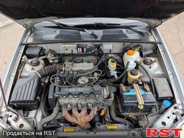 Серый Дэу Ланос, объемом двигателя 1.5 л и пробегом 149 тыс. км за 3200 $, фото 6 на Automoto.ua