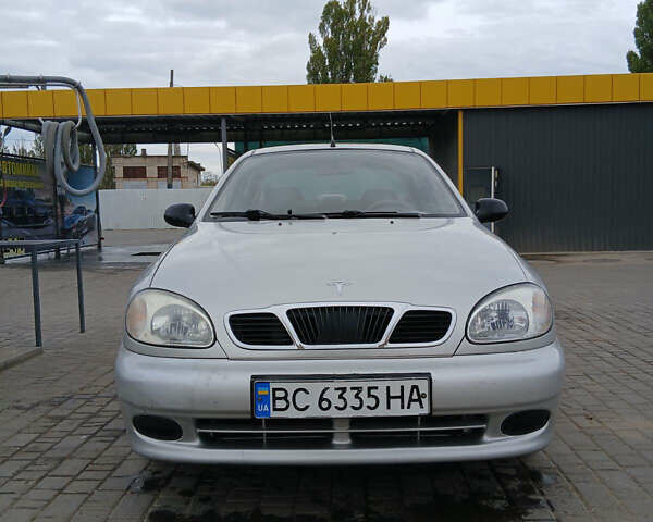 Деу Ланос 2006 у Белгород-Днестровском на Automoto.ua Сірий Деу Ланос, об'ємом двигуна 1.5 л та пробігом 104 тис. км за 1950 $, фото 7 на Automoto.ua
