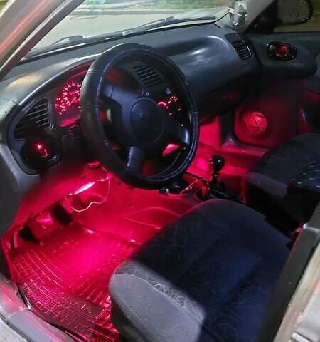 Серый Дэу Ланос, объемом двигателя 1.5 л и пробегом 350 тыс. км за 1800 $, фото 5 на Automoto.ua