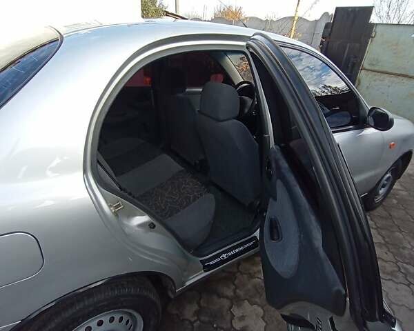 Серый Дэу Ланос, объемом двигателя 0 л и пробегом 150 тыс. км за 1950 $, фото 10 на Automoto.ua