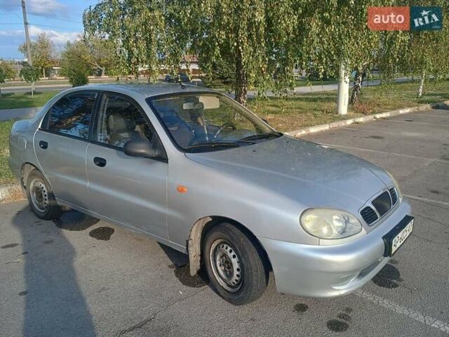 Серый Дэу Ланос, объемом двигателя 1.5 л и пробегом 300 тыс. км за 1900 $, фото 3 на Automoto.ua