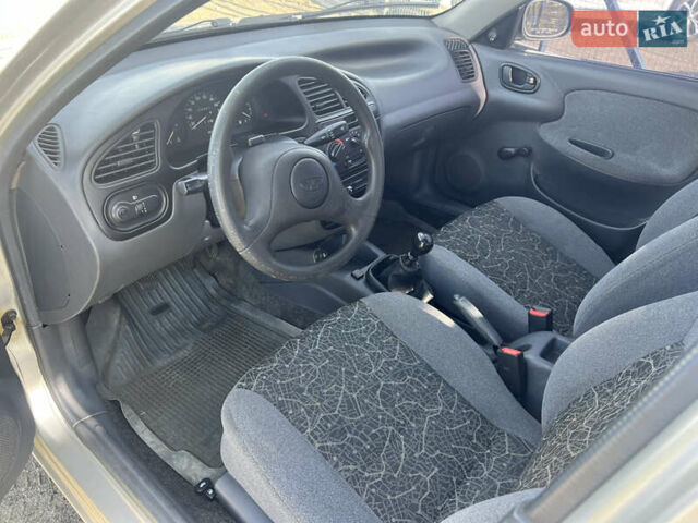 Деу Ланос 2006 у Києві на Automoto.ua Сірий Деу Ланос, об'ємом двигуна 1.5 л та пробігом 205 тис. км за 1950 $, фото 16 на Automoto.ua