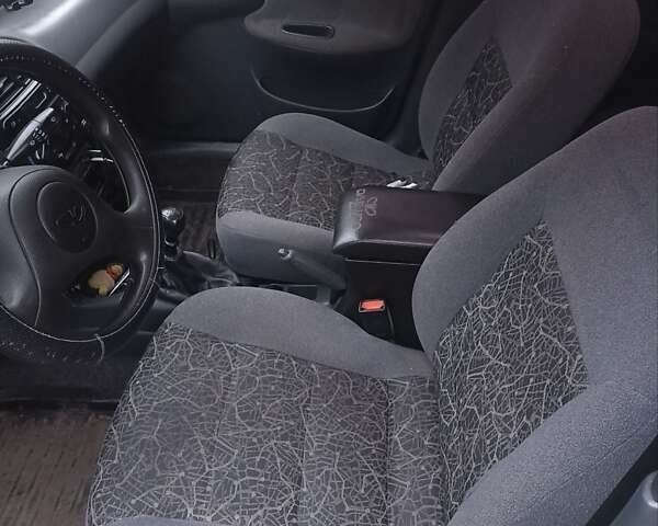 Сірий Деу Ланос, об'ємом двигуна 1.5 л та пробігом 236 тис. км за 2999 $, фото 8 на Automoto.ua