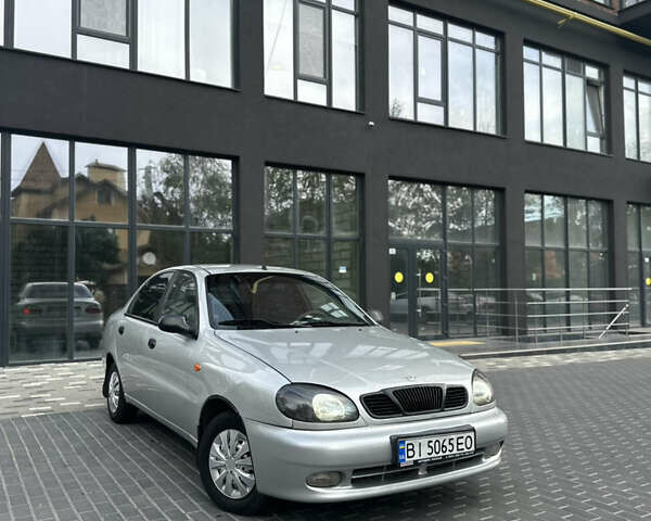 Сірий Деу Ланос, об'ємом двигуна 1.5 л та пробігом 199 тис. км за 2600 $, фото 1 на Automoto.ua