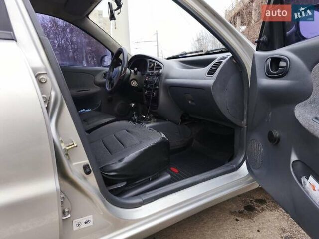 Серый Дэу Ланос, объемом двигателя 1.5 л и пробегом 190 тыс. км за 2600 $, фото 8 на Automoto.ua
