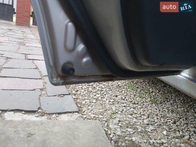 Деу Ланос 2006 у Сумах на Automoto.ua Сірий Деу Ланос, об'ємом двигуна 1.5 л та пробігом 175 тис. км за 2700 $, фото 2 на Automoto.ua