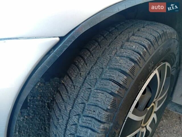 Дэу Ланос 2006 в Синельниковом на Automoto.ua Серый Дэу Ланос, объемом двигателя 1.5 л и пробегом 185 тыс. км за 2700 $, фото 8 на Automoto.ua