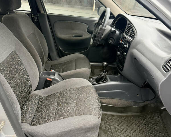 Серый Дэу Ланос, объемом двигателя 0 л и пробегом 212 тыс. км за 1800 $, фото 12 на Automoto.ua