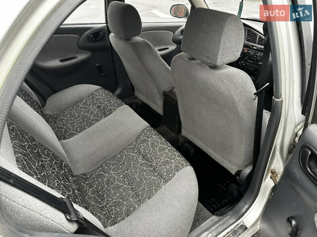 Сірий Деу Ланос, об'ємом двигуна 1.5 л та пробігом 156 тис. км за 2800 $, фото 19 на Automoto.ua