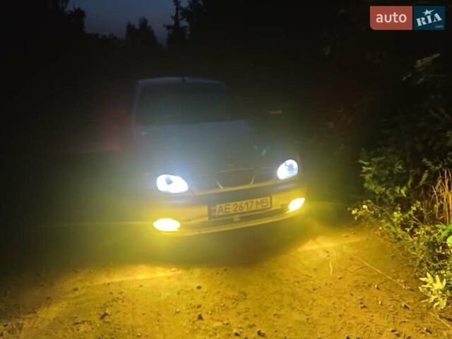 Серый Дэу Ланос, объемом двигателя 1.6 л и пробегом 266 тыс. км за 2950 $, фото 4 на Automoto.ua