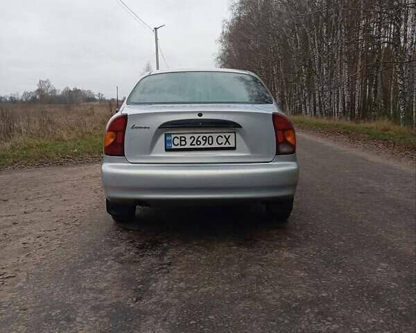 Серый Дэу Ланос, объемом двигателя 1.5 л и пробегом 212 тыс. км за 1950 $, фото 5 на Automoto.ua