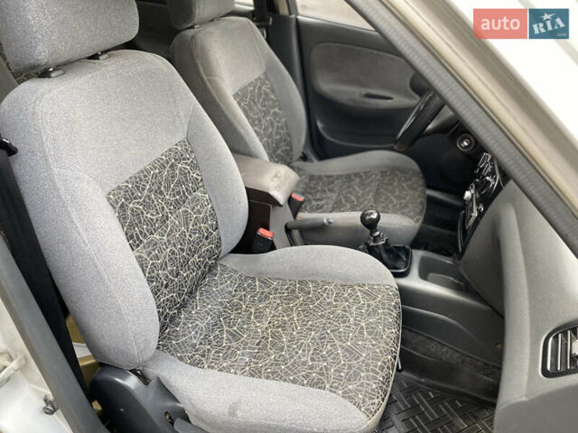 Серый Дэу Ланос, объемом двигателя 1.5 л и пробегом 315 тыс. км за 2600 $, фото 18 на Automoto.ua