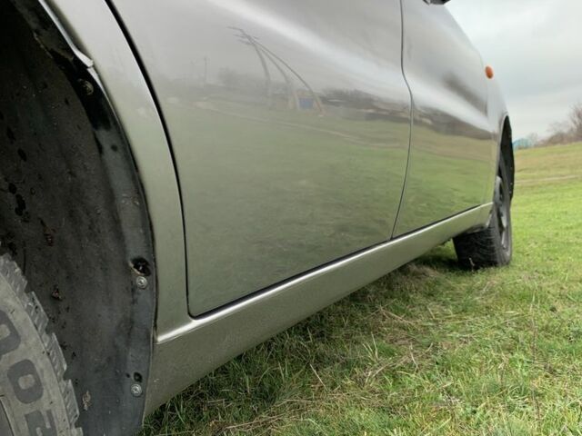 Серый Дэу Ланос, объемом двигателя 1.6 л и пробегом 300 тыс. км за 3000 $, фото 3 на Automoto.ua