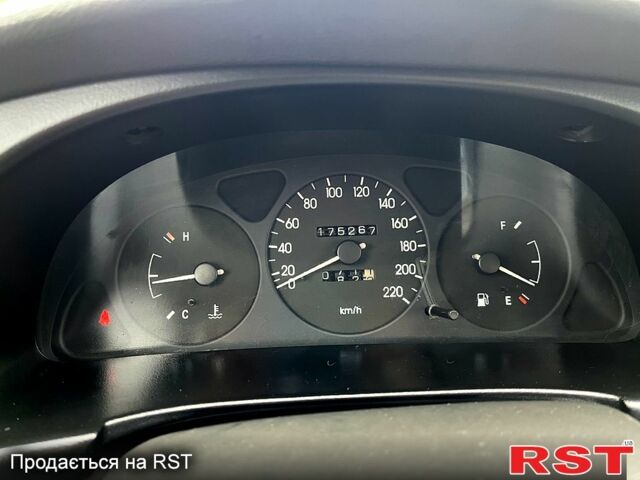 Дэу Ланос 2007 в Лозовой на Automoto.ua Серый Дэу Ланос, объемом двигателя 1.5 л и пробегом 175 тыс. км за 2100 $, фото 8 на Automoto.ua