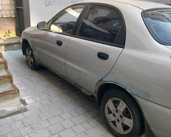 Дэу Ланос 2007 в Львове на Automoto.ua Серый Дэу Ланос, объемом двигателя 1.5 л и пробегом 197 тыс. км за 924 $, фото 1 на Automoto.ua