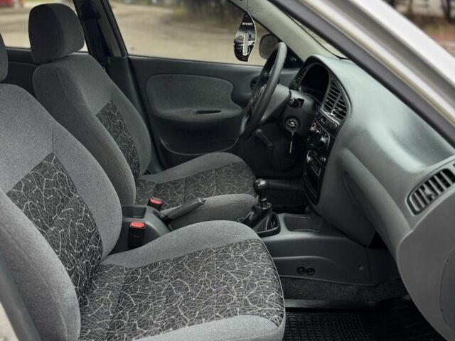 Сірий Деу Ланос, об'ємом двигуна 1.5 л та пробігом 229 тис. км за 2250 $, фото 17 на Automoto.ua