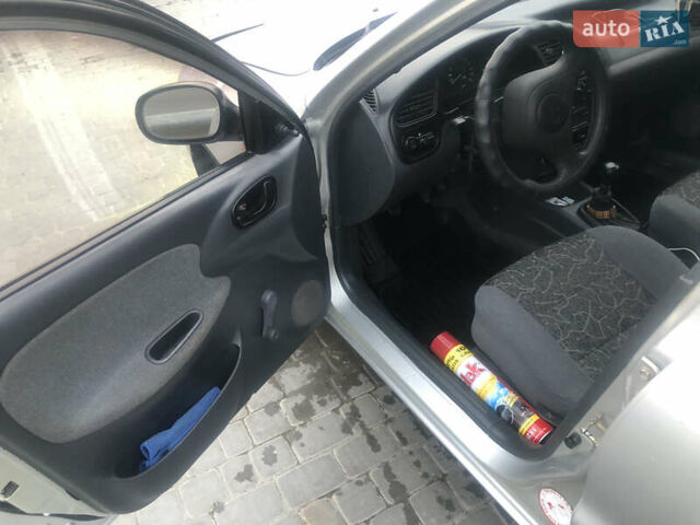 Сірий Деу Ланос, об'ємом двигуна 1.5 л та пробігом 154 тис. км за 2900 $, фото 5 на Automoto.ua