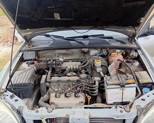 Дэу Ланос 2007 в Трускавце на Automoto.ua Серый Дэу Ланос, объемом двигателя 1.5 л и пробегом 216 тыс. км за 1900 $, фото 7 на Automoto.ua
