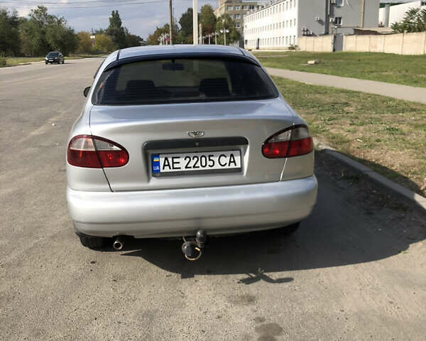 Сірий Деу Ланос, об'ємом двигуна 1.5 л та пробігом 282 тис. км за 2600 $, фото 1 на Automoto.ua