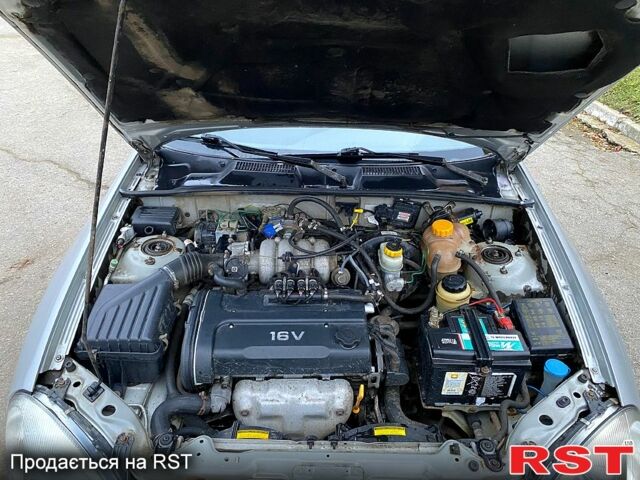 Сірий Деу Ланос, об'ємом двигуна 1.6 л та пробігом 267 тис. км за 3000 $, фото 4 на Automoto.ua