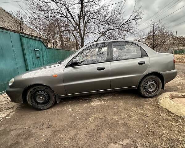 Сірий Деу Ланос, об'ємом двигуна 1.5 л та пробігом 266 тис. км за 2200 $, фото 3 на Automoto.ua