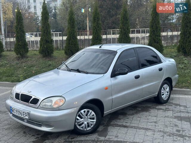 Деу Ланос 2007 у Дрогобичі на Automoto.ua Сірий Деу Ланос, об'ємом двигуна 1.5 л та пробігом 184 тис. км за 1999 $, фото 18 на Automoto.ua