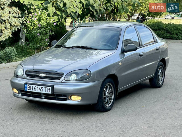 Сірий Деу Ланос, об'ємом двигуна 1.5 л та пробігом 211 тис. км за 2950 $, фото 1 на Automoto.ua