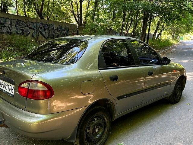 Серый Дэу Ланос, объемом двигателя 1.5 л и пробегом 229 тыс. км за 2499 $, фото 5 на Automoto.ua