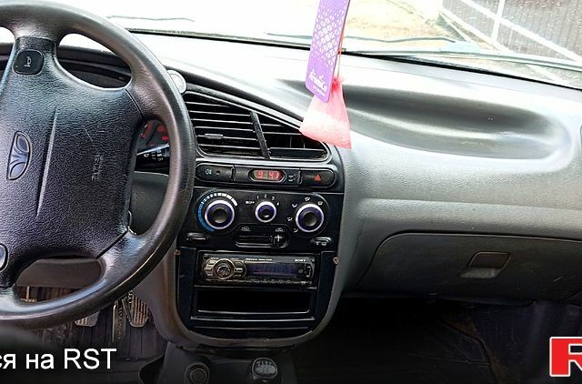 Дэу Ланос 2007 в Ильинцах на Automoto.ua Серый Дэу Ланос, объемом двигателя 1.6 л и пробегом 0 тыс. км за 1850 $, фото 5 на Automoto.ua