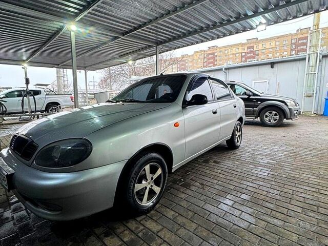 Серый Дэу Ланос, объемом двигателя 1.6 л и пробегом 160 тыс. км за 2600 $, фото 4 на Automoto.ua