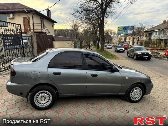 Сірий Деу Ланос, об'ємом двигуна 1.5 л та пробігом 250 тис. км за 2699 $, фото 5 на Automoto.ua