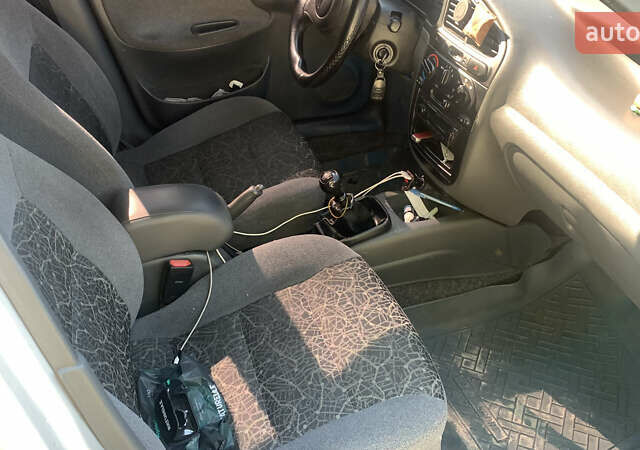 Серый Дэу Ланос, объемом двигателя 1.5 л и пробегом 97 тыс. км за 3500 $, фото 7 на Automoto.ua