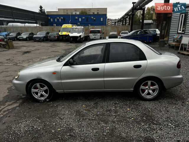 Серый Дэу Ланос, объемом двигателя 1.5 л и пробегом 200 тыс. км за 1950 $, фото 2 на Automoto.ua