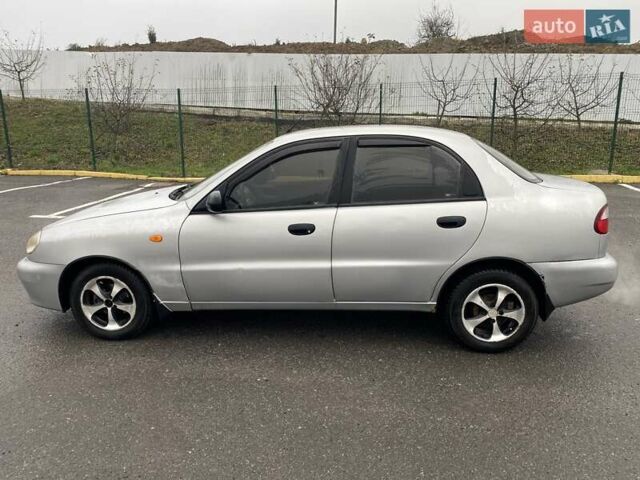Сірий Деу Ланос, об'ємом двигуна 1.5 л та пробігом 207 тис. км за 1800 $, фото 1 на Automoto.ua