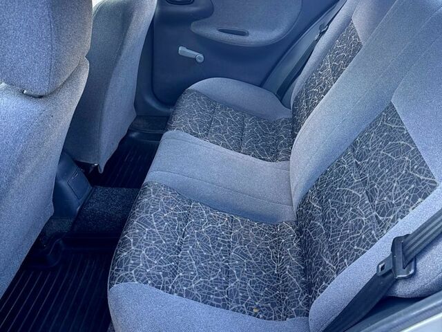 Серый Дэу Ланос, объемом двигателя 1.4 л и пробегом 79 тыс. км за 2100 $, фото 6 на Automoto.ua