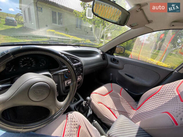 Сірий Деу Ланос, об'ємом двигуна 1.5 л та пробігом 180 тис. км за 2000 $, фото 3 на Automoto.ua