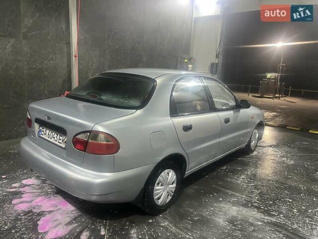 Серый Дэу Ланос, объемом двигателя 1.5 л и пробегом 72 тыс. км за 2250 $, фото 3 на Automoto.ua