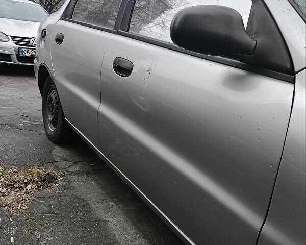 Серый Дэу Ланос, объемом двигателя 1.5 л и пробегом 230 тыс. км за 2200 $, фото 3 на Automoto.ua